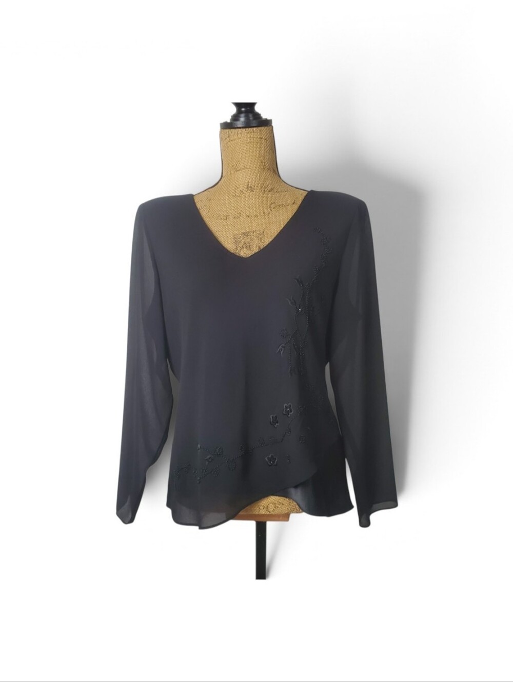 Studio I Black V-Neck Long Sleeve Embroidered Blouse Beaded Women's Size 16